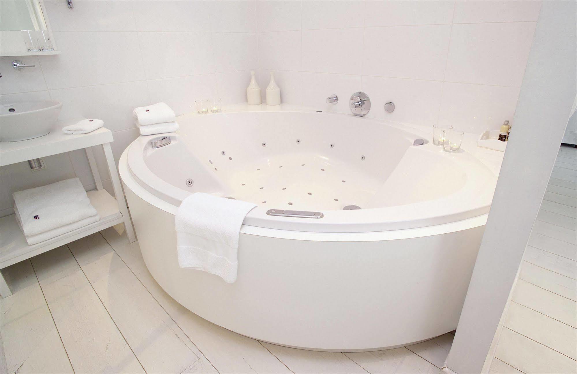 Bliss Boutique Hotel Бреда Экстерьер фото